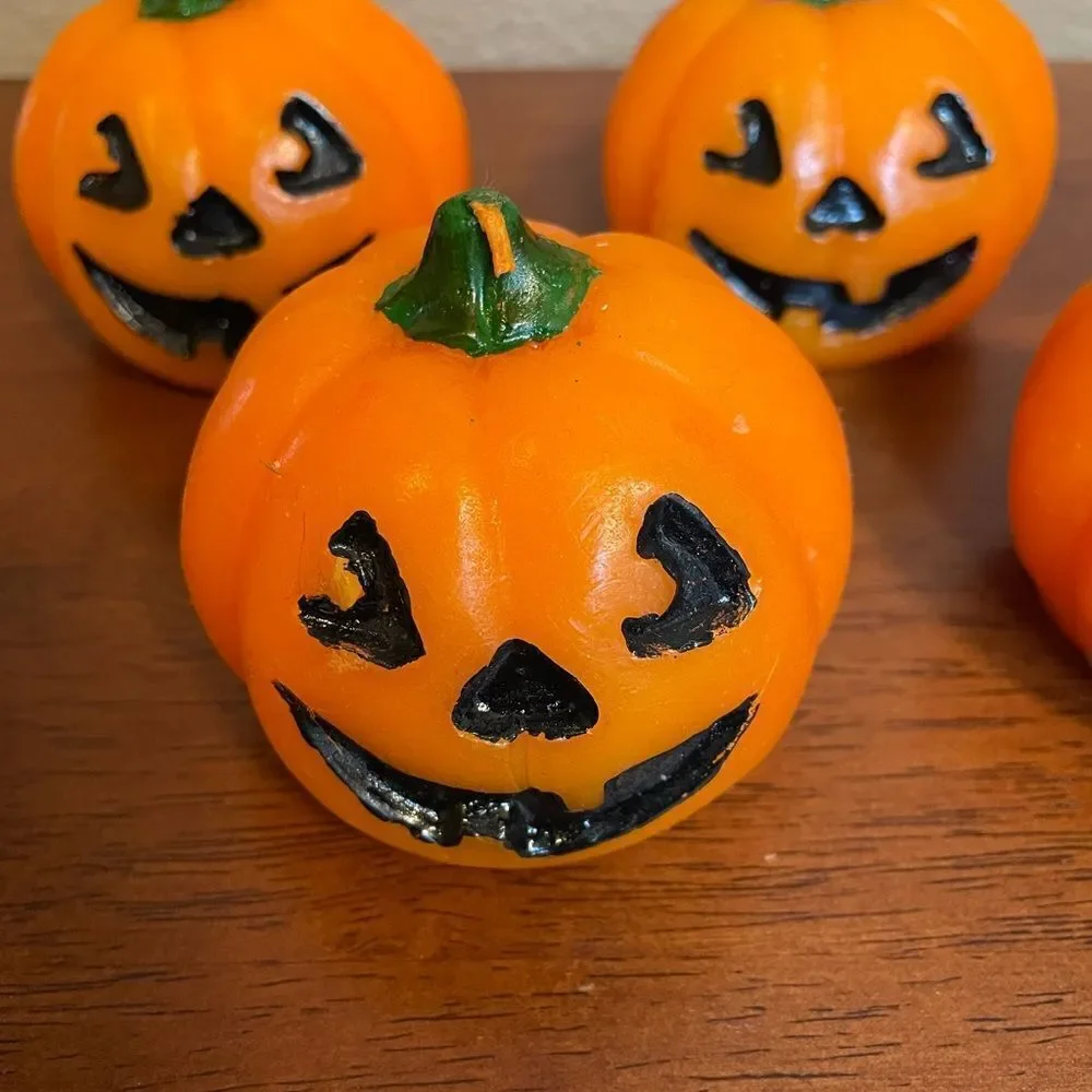 Vintage Hallmark Pumpkin Candles Set of 4